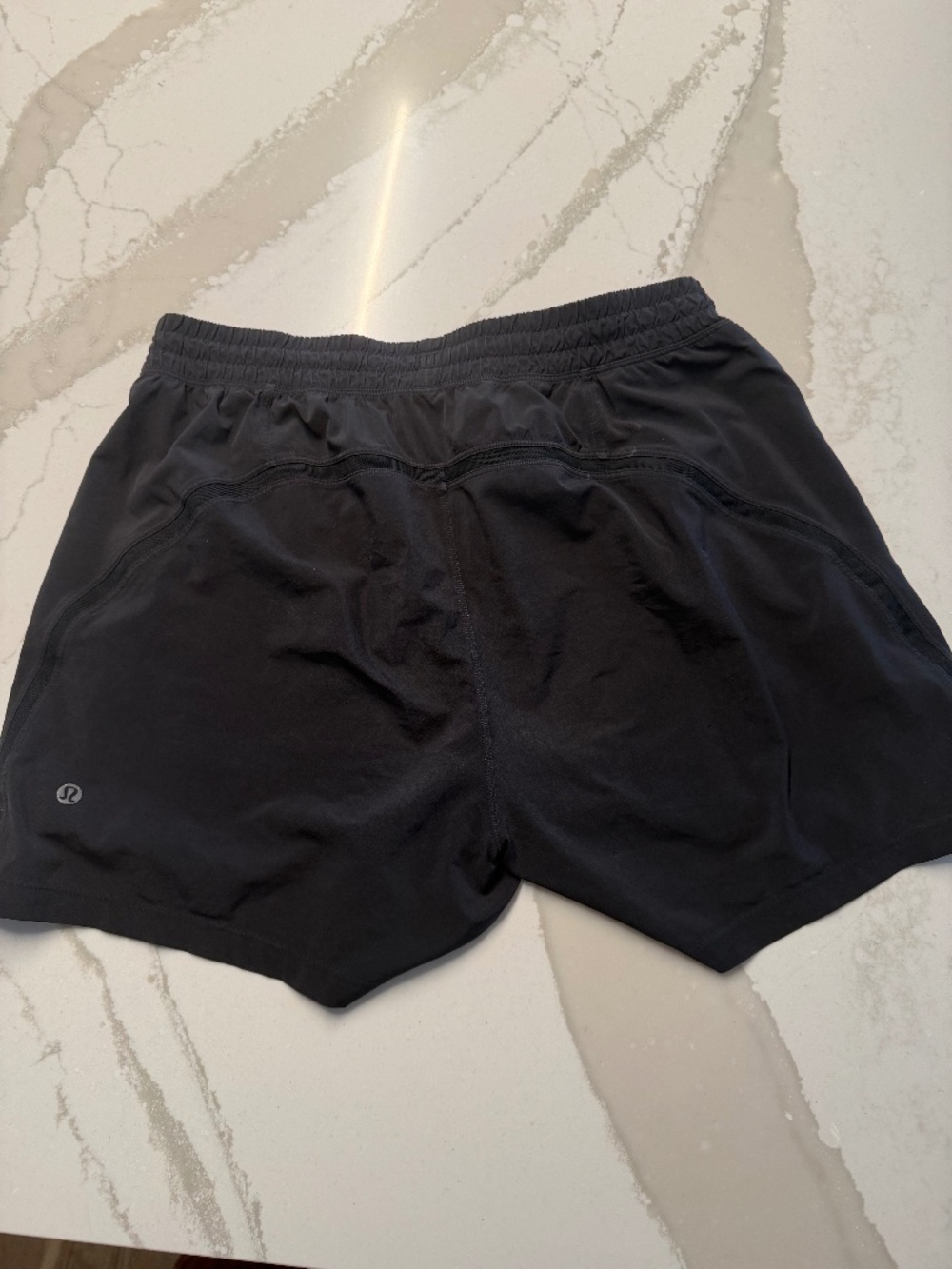 Lululemon mens pace breaker 5" linerless shorts in black, size medium